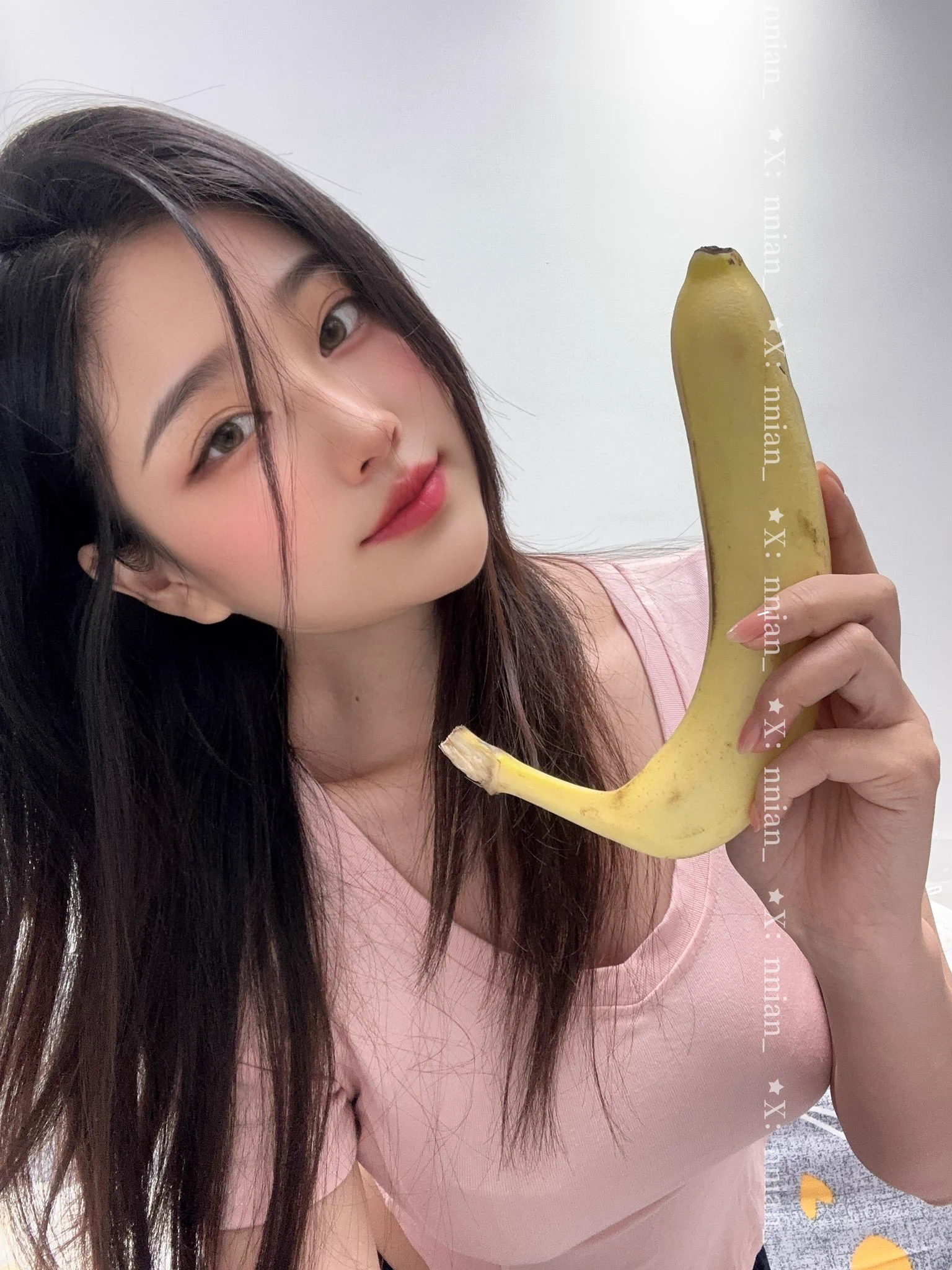 啊～～～张嘴，喂你吃🍌 https://t.co/3VH1DzDTXE