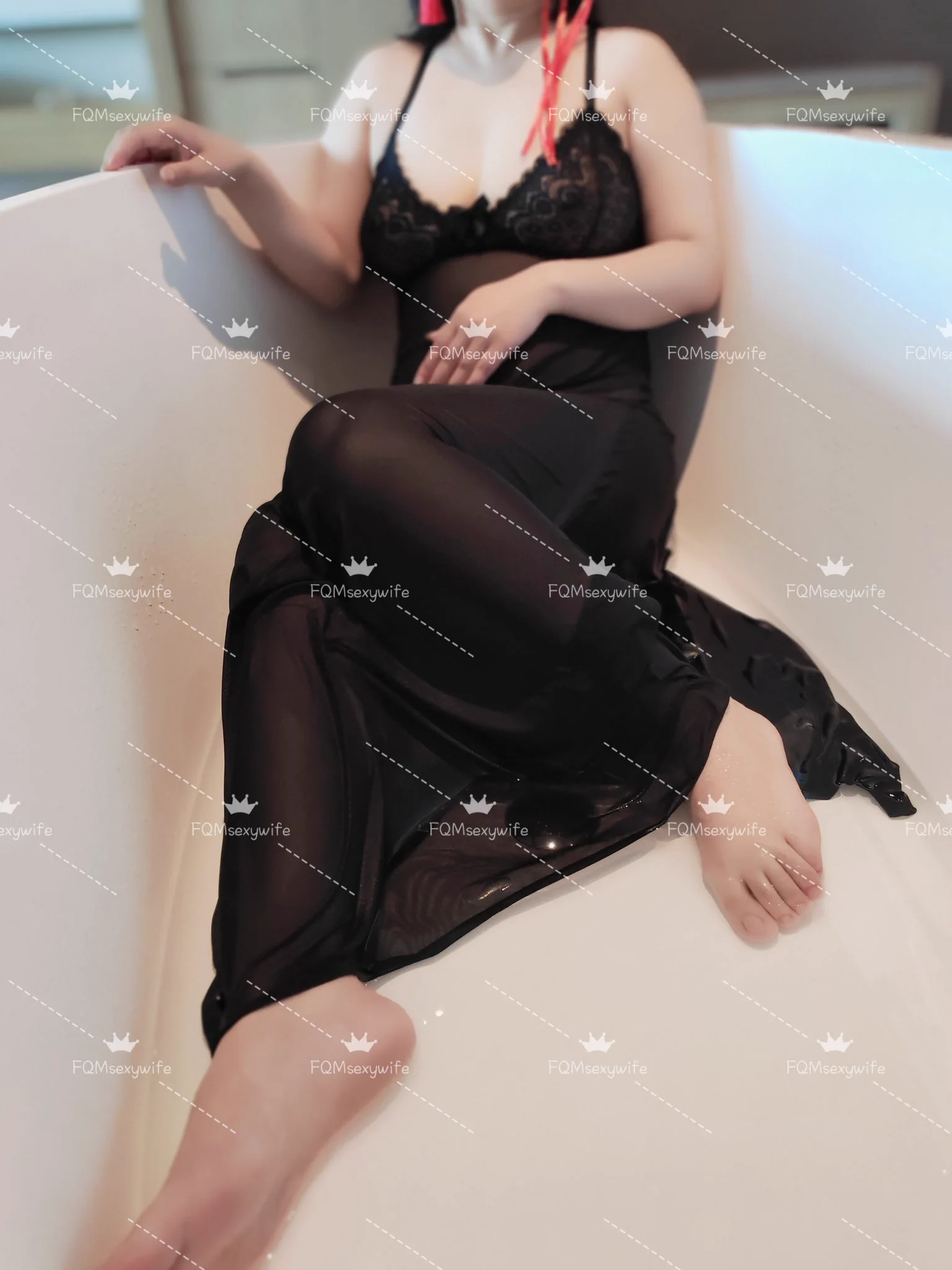 浴缸里的人妻，等待着……#夫妻奴 #性奴 #女M #SM #淫妻 #调教 #浴缸 #情趣装 https://t.co/uzS4kD0JlR