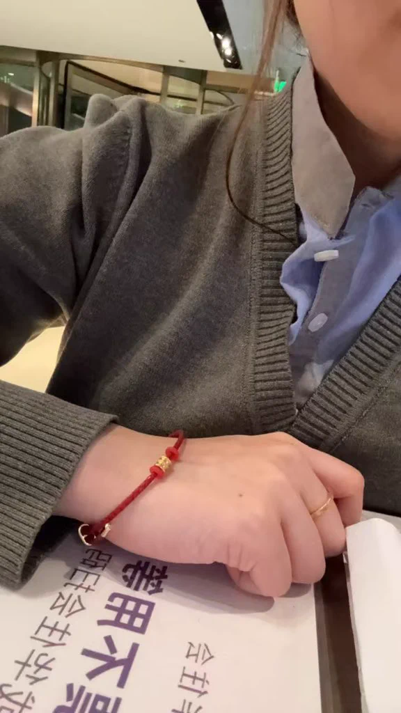 第一次玩推，希望认识很多的帅弟弟～ https://t.co/JiZ08mQG5m