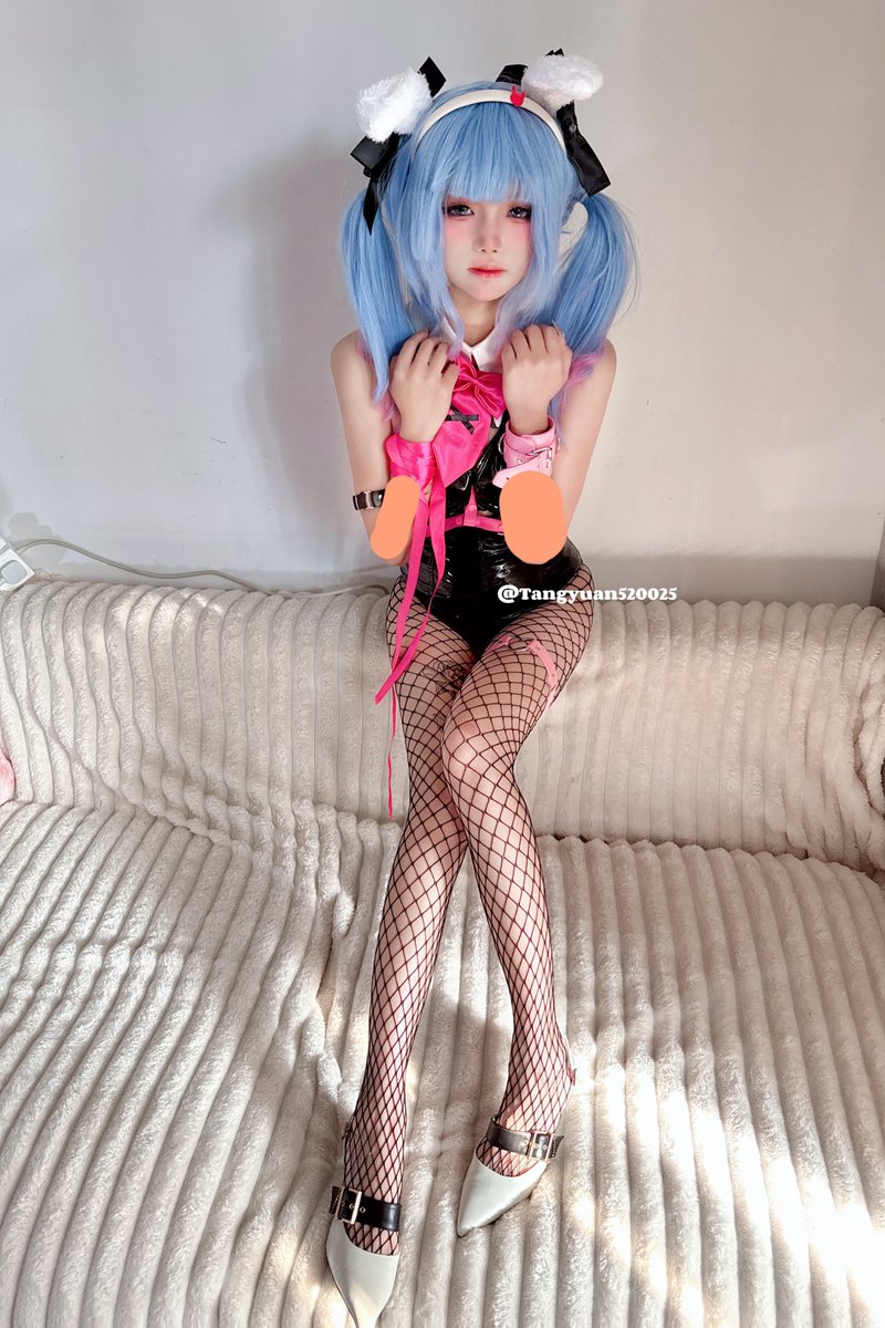 🐰洞
@Fojiangnice 
@Daguidiyi 
@DaFoer_ https://t.co/jH6WcUCTXX