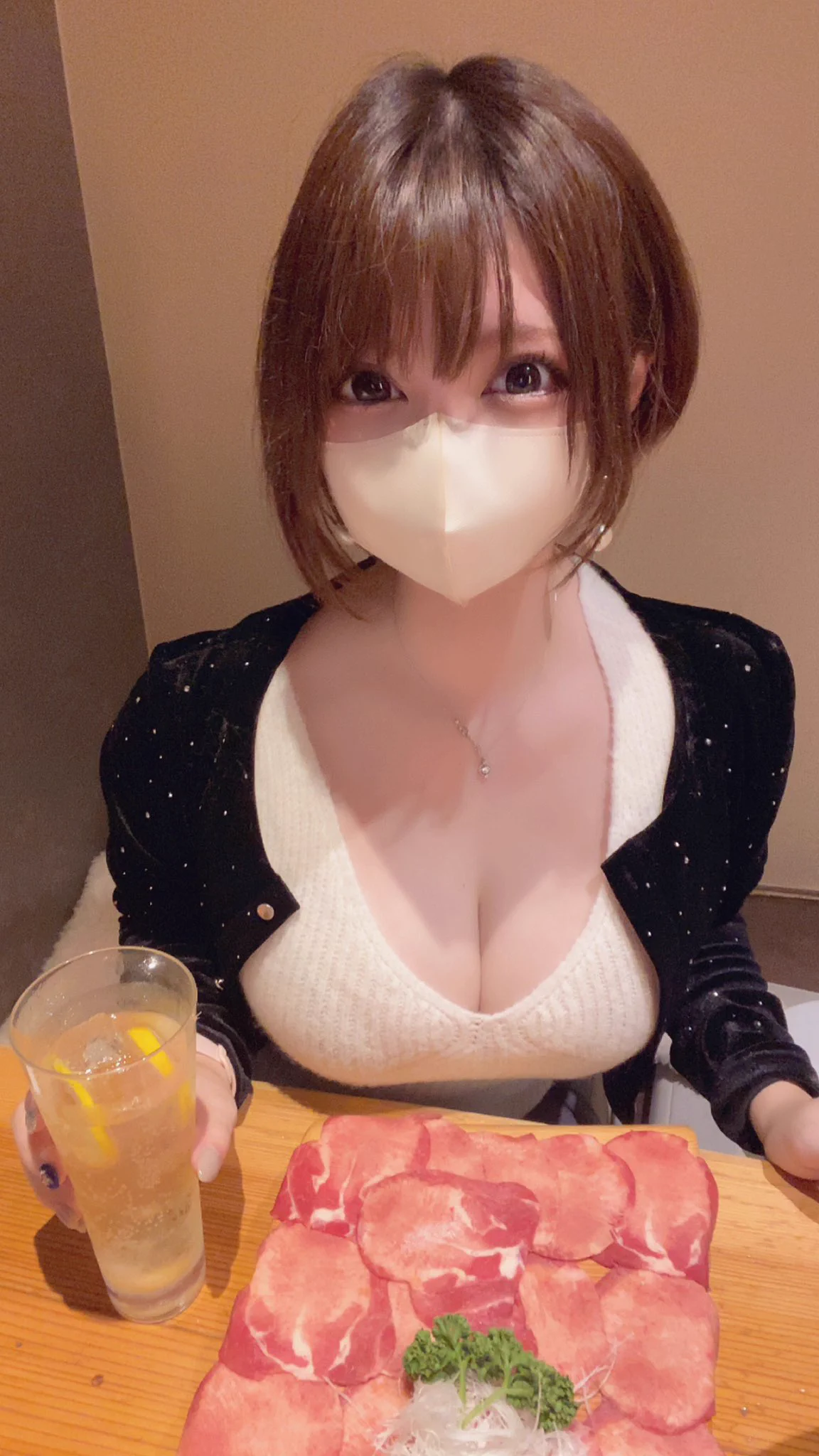 かんパ～～～～～～イ‼️‼️‼️(パイ×2) https://t.co/cP8A2wDFRr