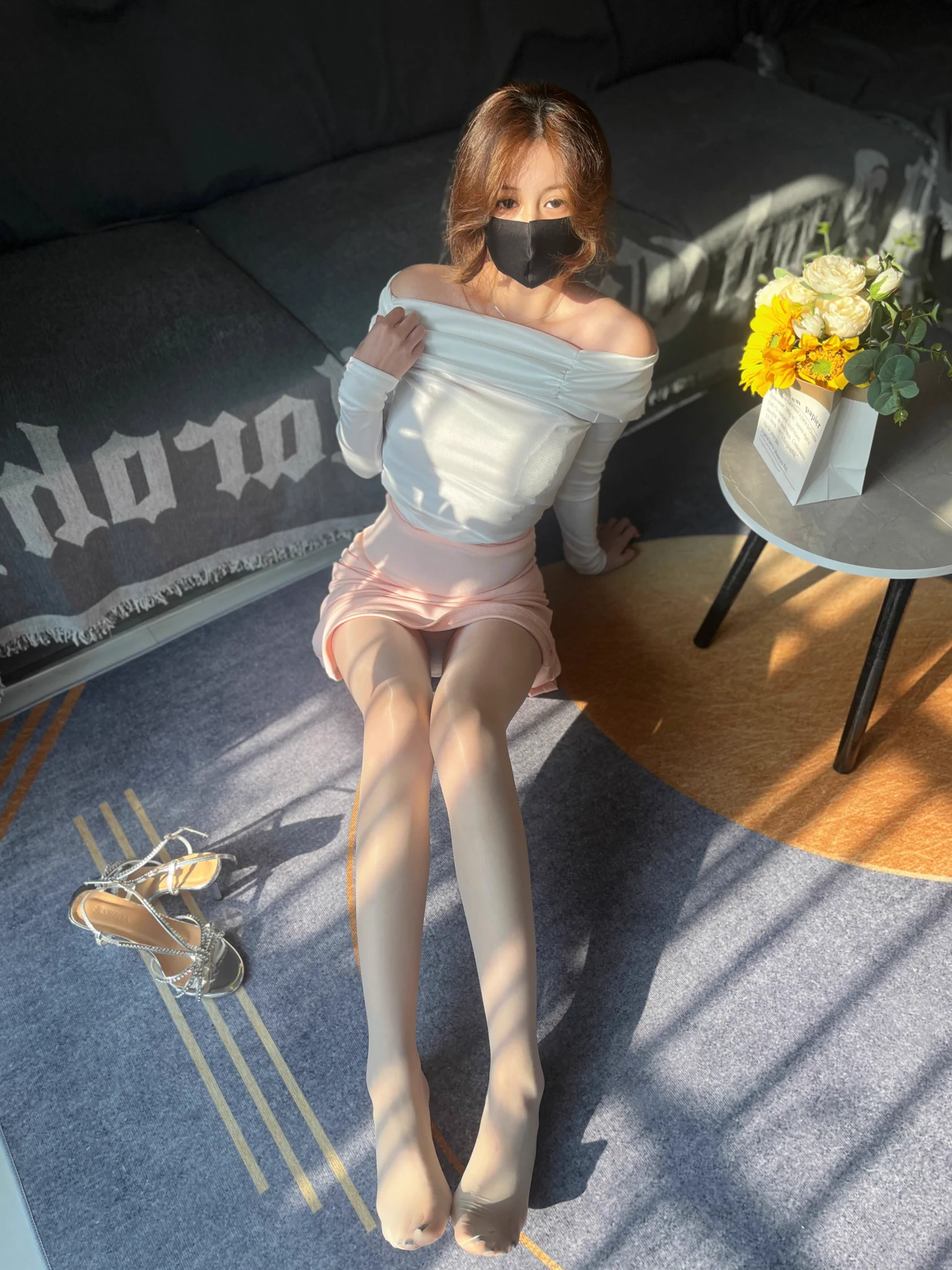闺蜜：你干嘛每天都要穿这么性感？不怕被男的视奸啊？我：穿的性感就是为了吸引异性的注意，自己心里会极大的满足@ToBulma@ToBulaer@KawasawaSen@BulmaList https://t.co/S0Daz26ymA