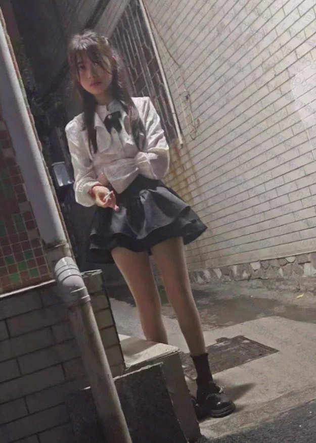 #站街 10分钟的恋爱虽然有一点短暂你的呻吟声在我心里游荡起来10分钟的感情我将全部属于你多希望你别催我快点 https://t.co/A4DzvMnNzM