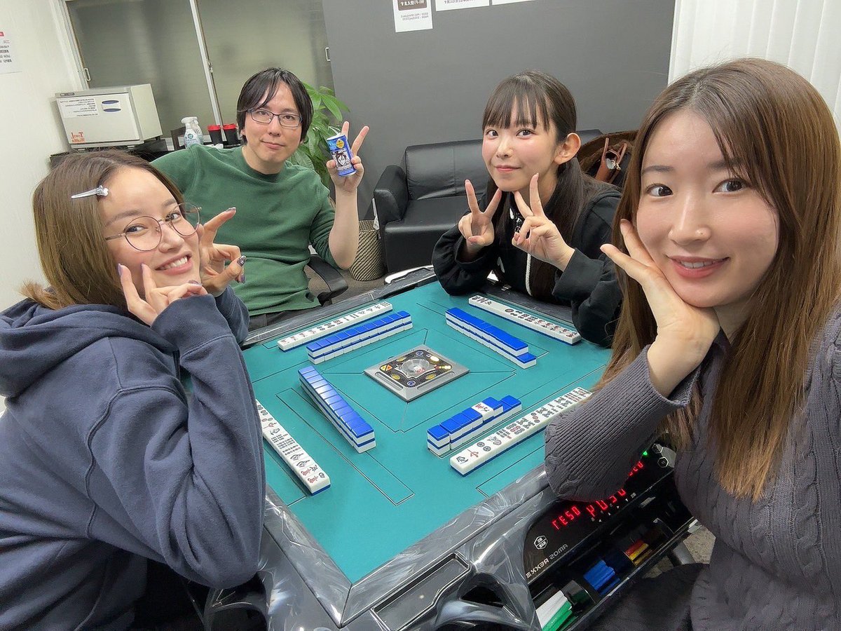 アサピン先生にたくさん教わりました🧑‍🏫
ありがとうございました😭🙏🎉🎉
PSJ個室でキレイで最高すぎてめっちゃ使ってるながさーさんです🐦‍⬛🐦‍⬛ https://t.co/DnY7cvko2e