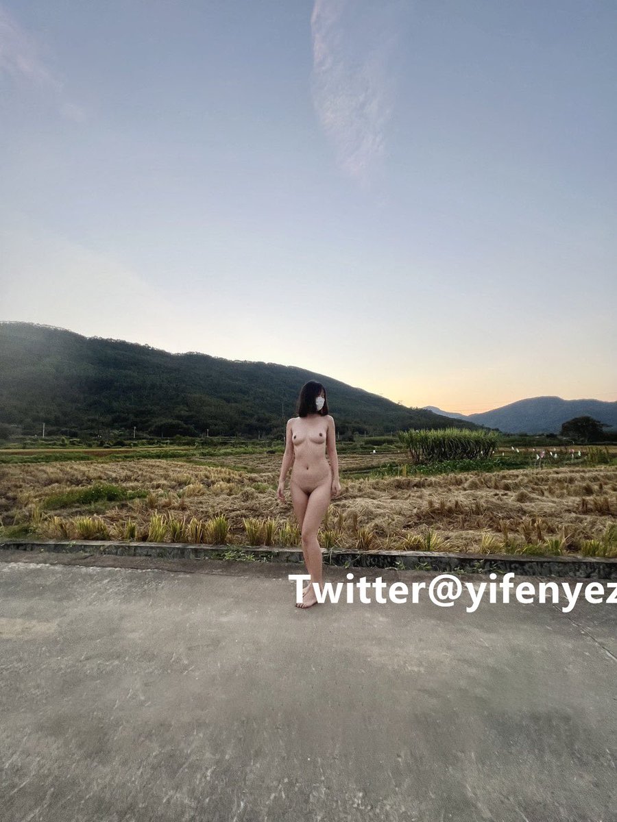 今日份的骚气正常营业了呢 https://t.co/RB850NHCef