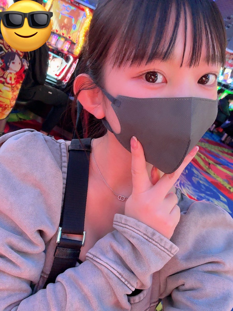 すっっっっごい数の方が並ばれてましたが
なんとか、、！かぐやとれました🀄️❤️
サインお写真対応させていただきますので
よろしくお願いします🥰🍒 https://t.co/UHoORloTvt