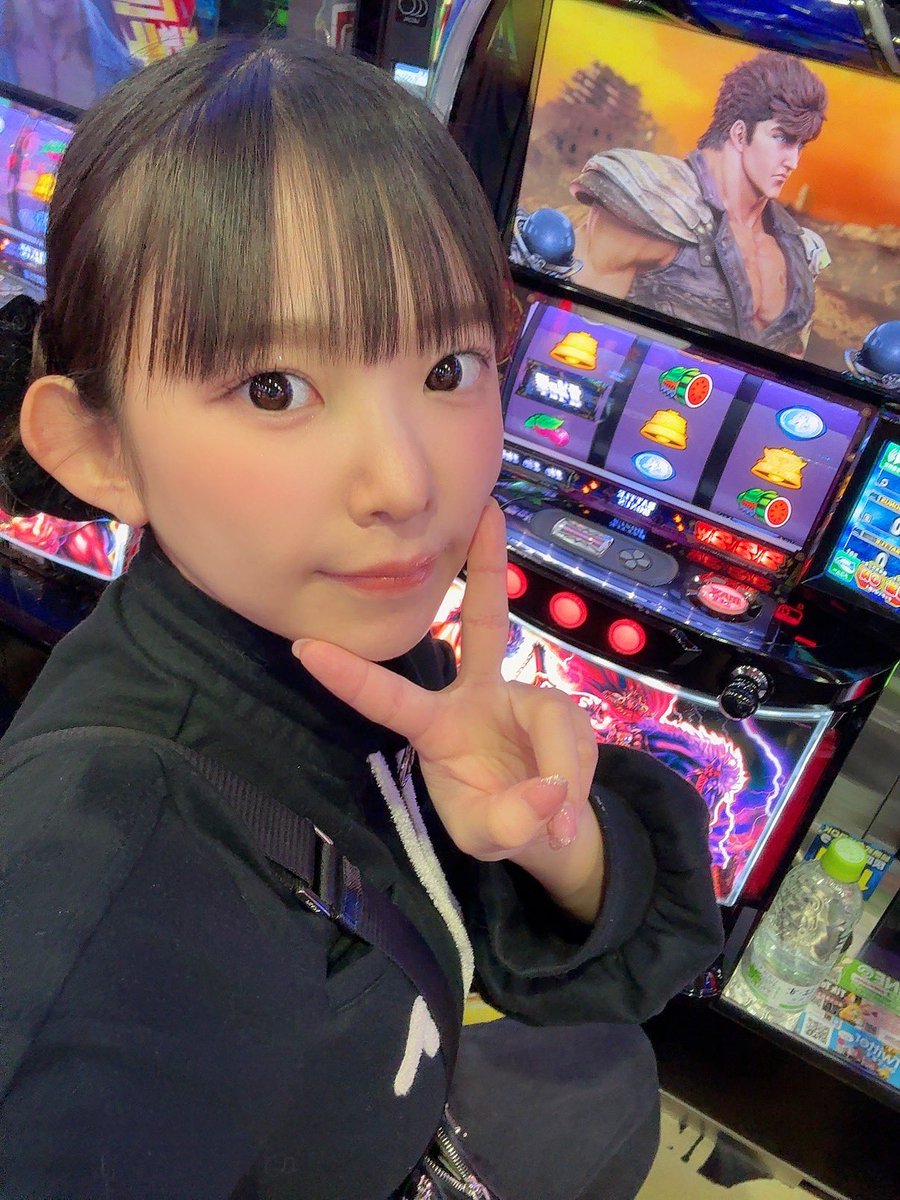 ケンシロウはワイの味方だと信じて...！！！

サインツーショ対応させていただくので近くにいるアテンドさんにお声掛けください🍒

#pr https://t.co/FXE3PkVyVg