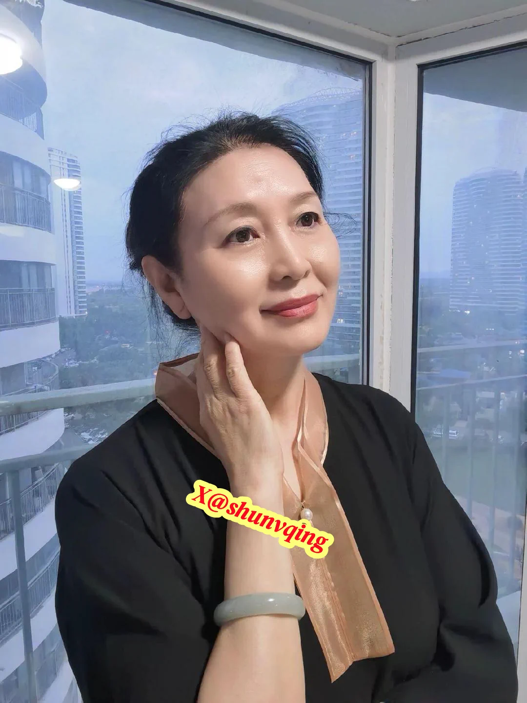 老阿姨气质顶级 https://t.co/PXPlPZtWOS