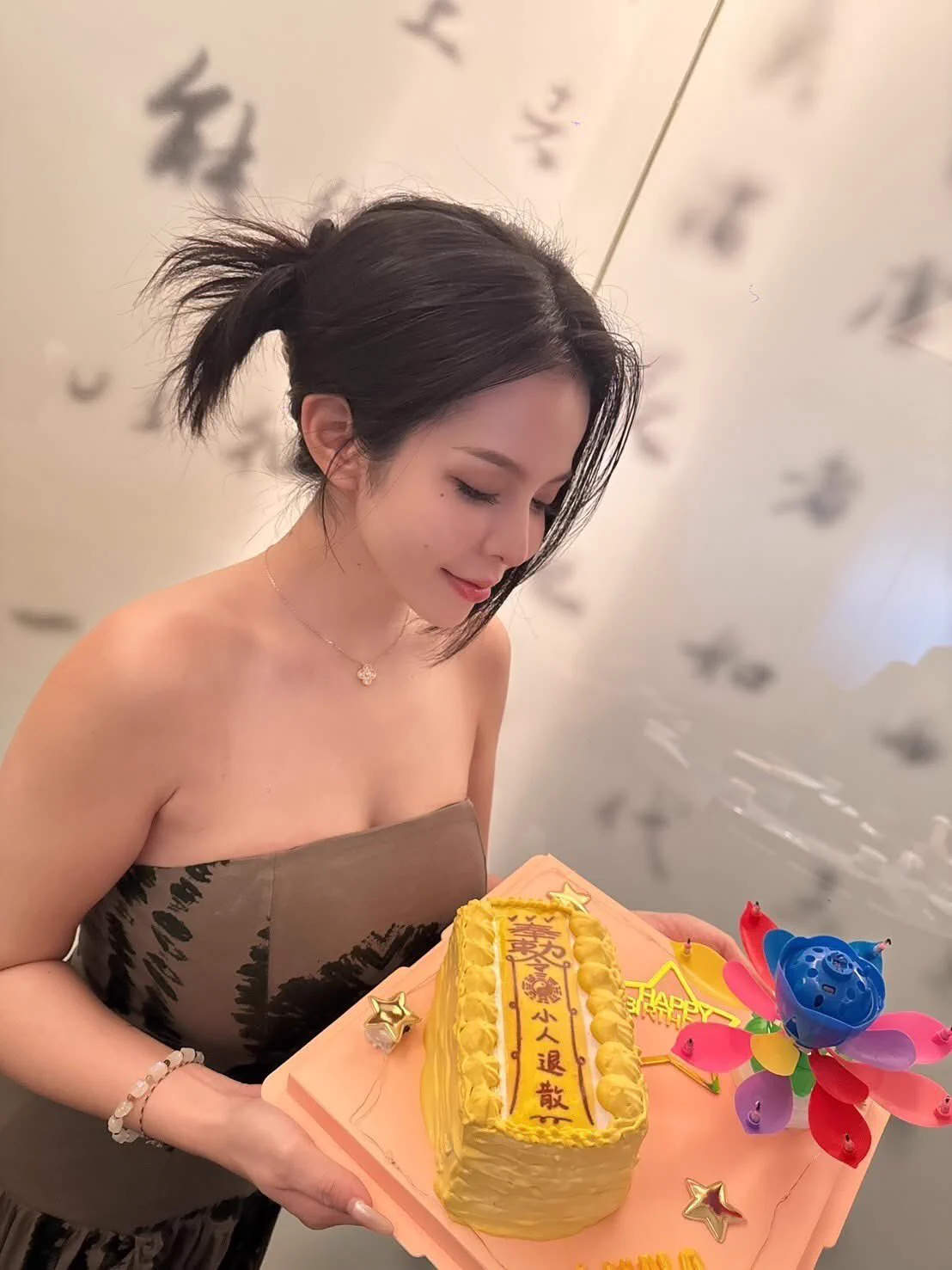 急急如律令！小__ __的人退散 大__ __的人進入#雞極作答 https://t.co/sQojyUb7bn
