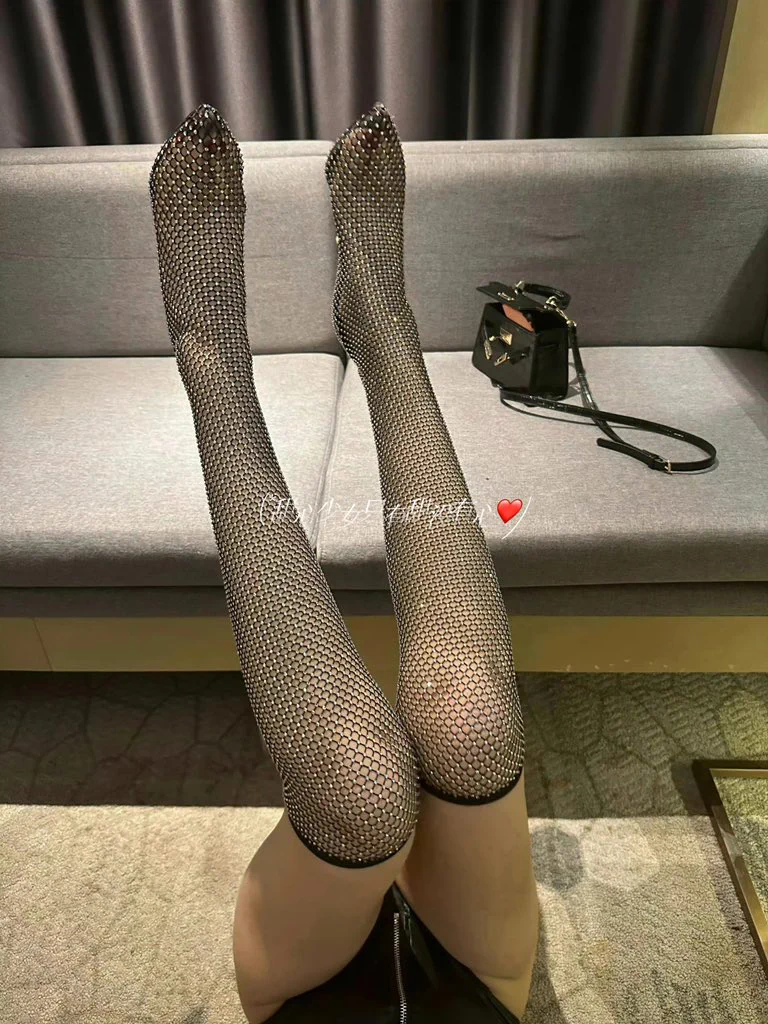 千金难抵我愿意。 https://t.co/tmrMq7Ofto