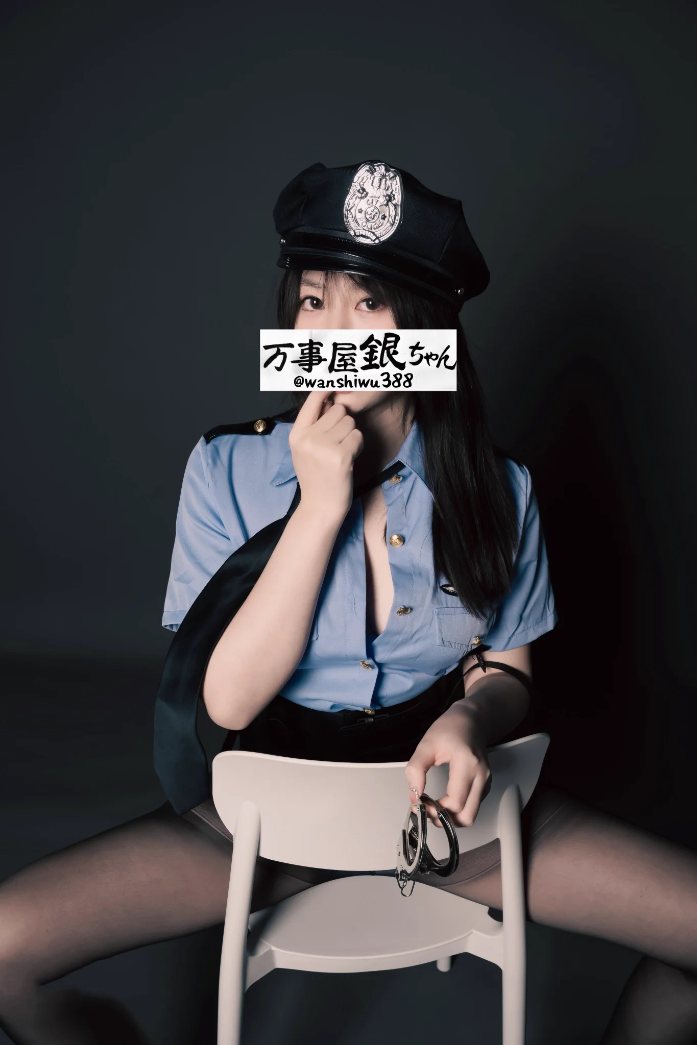 地区：上海童锦程旗下主播—桃水，170/53kg/D/39码/处女座，反差乖乖女，性格温柔随和，健谈。只看外表绝对想不到背地里是喜欢被调教的淫贱母狗，多次被前男友带去找朋友3p，4p。性格比较被动，接受能力强。已入驻，线下约会私信@wanshiwu88 https://t.co/lz2bwq3Gce