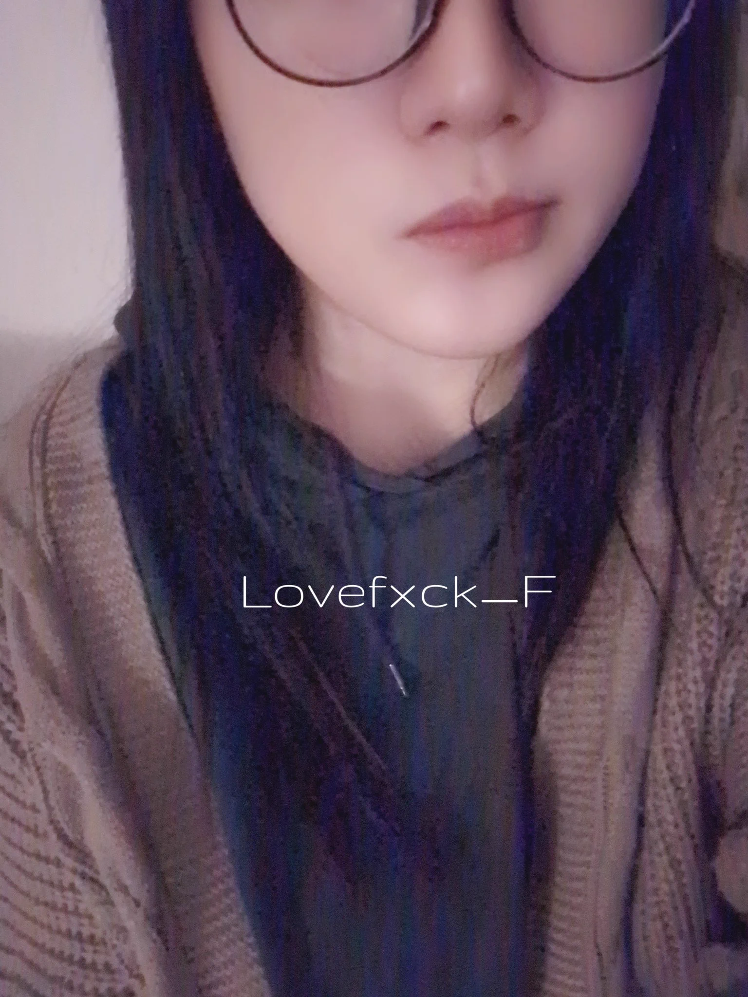 反正沒有出門就是阿姨風隨便穿，保暖就好🫠 https://t.co/np8EdeNmcM