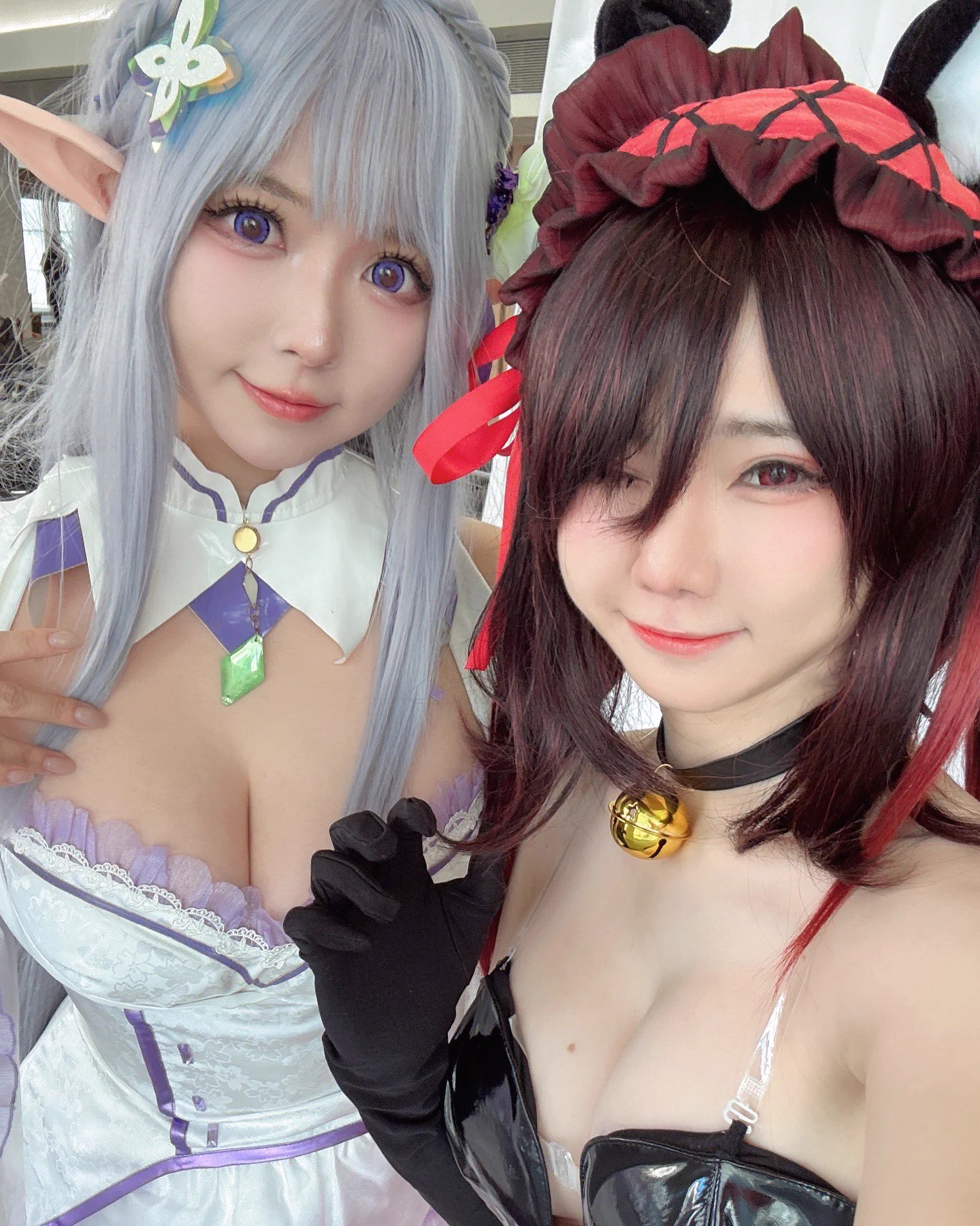 Today took selfie with 4 pretty girls only🤣Tmrw at East 3 Shi 6ab-7ab Amateras#c105 #comiket105 https://t.co/OPlKETsGJN