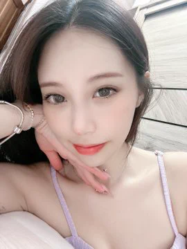 早起的鸟儿有虫吃 刚起来就爱爱 你们早上也会跟我们一样激情吗@MaecMax@DaecMax@GaecMax@WaecMax#小妹の日常 https://t.co/lyK0i74dRk