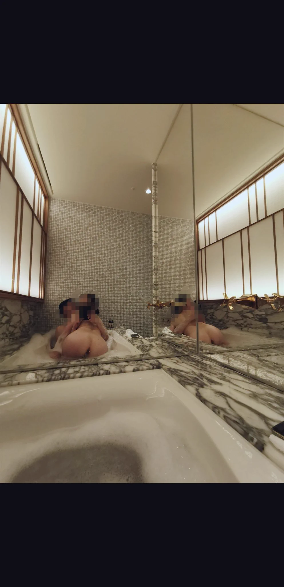 人妻🐶憋不住了终于出来一次，真不容易，得好好喂饱她🍆。@LOSTPARADI4700 https://t.co/lHsDz0Ayet