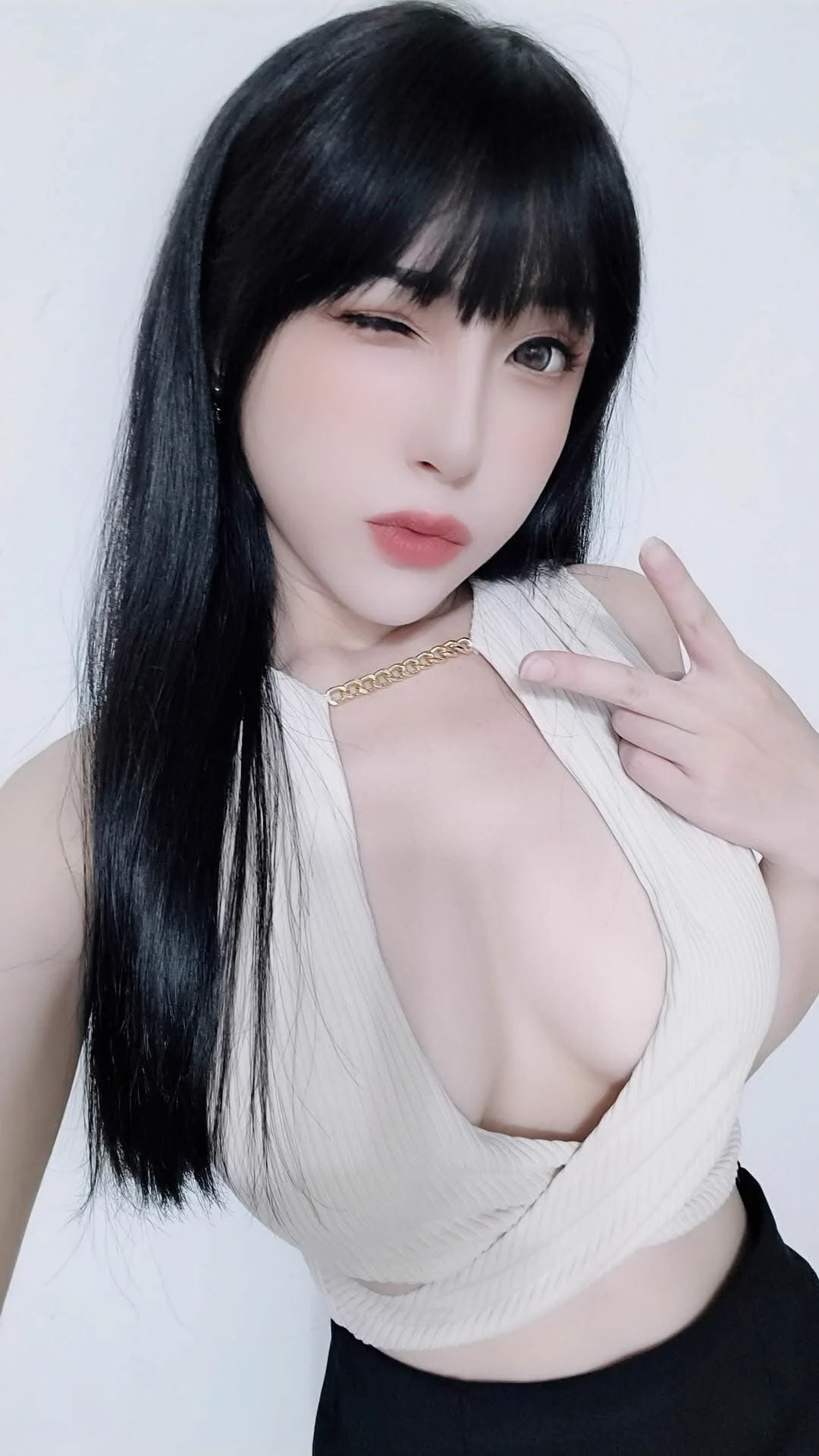 對於親情、友情、愛情來說一直以來我都是拿出最大的誠意從來沒有對不起過誰、糟蹋過誰或許善良對許多人是種選擇但對我來說卻是種天性（我只能努力學習讓善良變得有鋒芒）所以將來該承受遺憾的人都將不會是我🙂 https://t.co/JMN2TisGKc