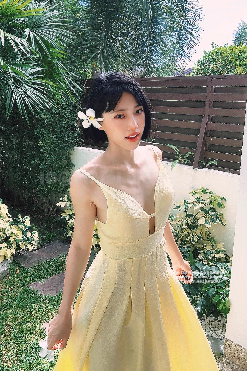 Have a nice weekend 💛🌿 https://t.co/NdzKmMgOR3