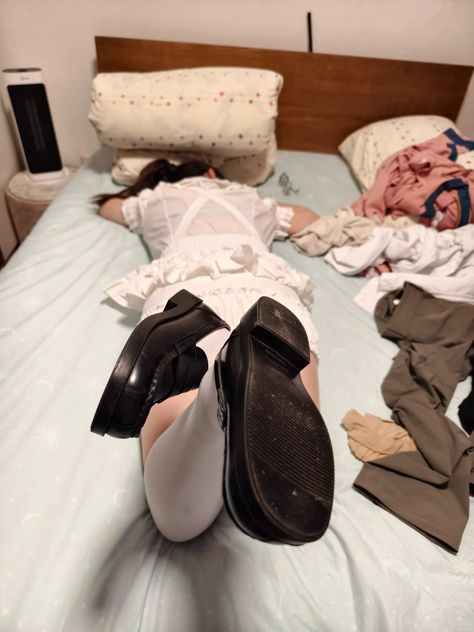 021上海绿帽老哥，跪求同城绿主或同好，上门玩jk女友的小皮鞋，长靴和丝袜。坐标浦东，有上门保养经验或会言语羞辱的老司机优先！上海同城感兴趣的私信我报名。 https://t.co/cFXH1vvx3m
