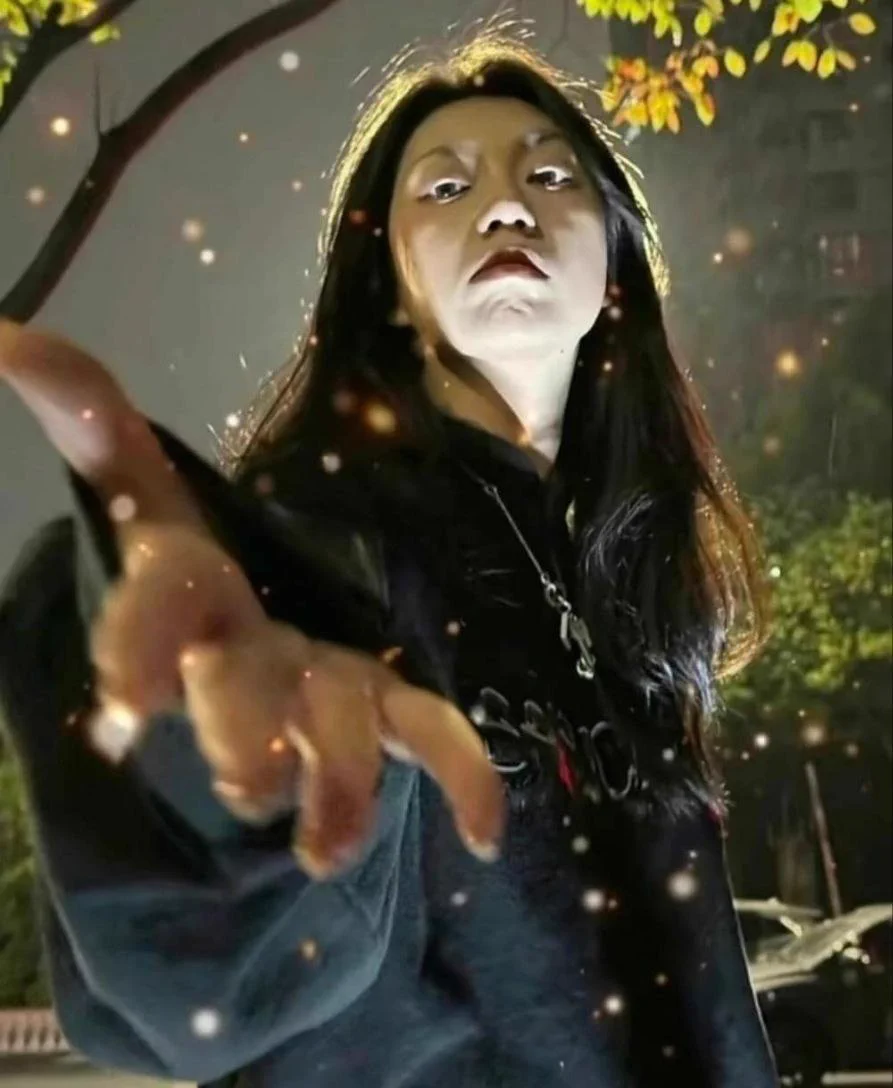 通知：有人冒充我，你们别信！ https://t.co/D0vpecngPr