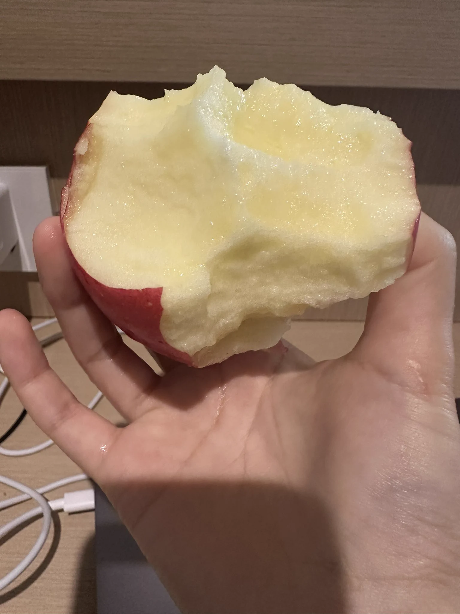 提前把平安夜的苹果吃了🍎 #青岛 #青岛兼职 #青岛外围 #青岛线下 https://t.co/ASIAWLvN2o