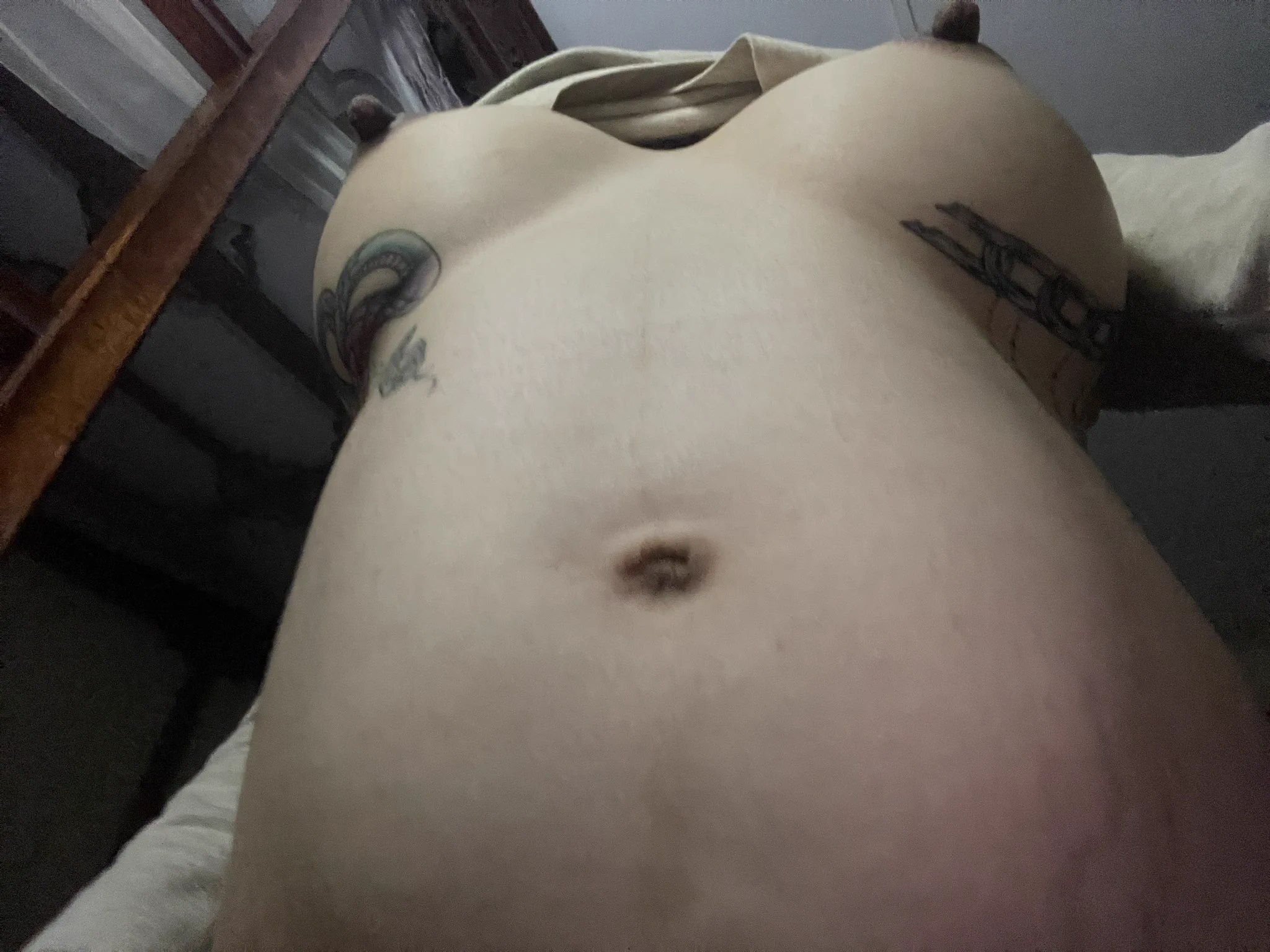 好大肚 https://t.co/jAFEvm8NoE