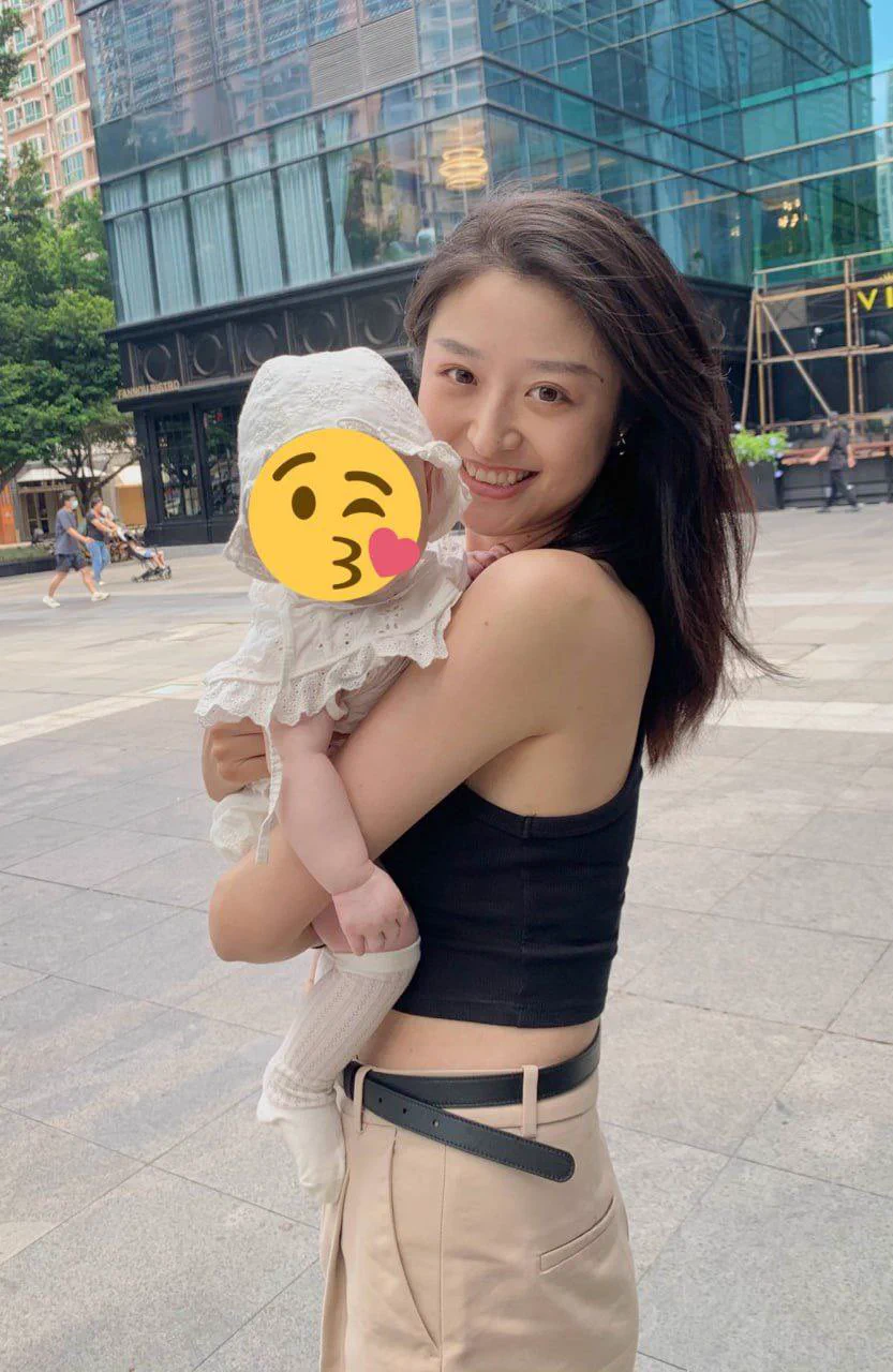 28岁已婚少妇，甜美型御姐，长相笑容机具感染力👍 口交娴熟 大屁股随便后入更多母狗分类 关注我主页电报投稿💌：@SexytoBaby@SexytoLady@SexytoDoll@SexytoGirl https://t.co/TXcKQcuf76