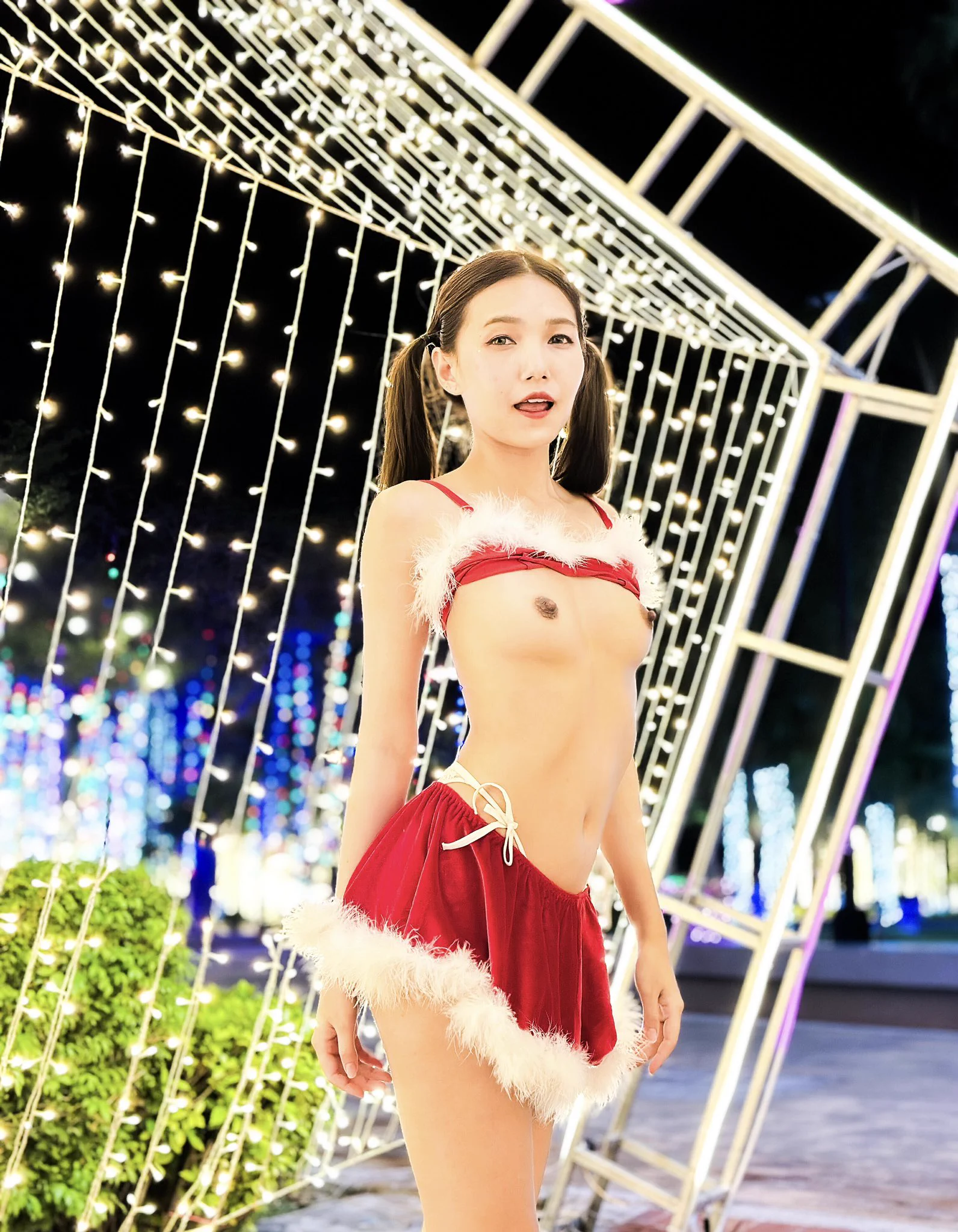 這世上沒有聖誕老人的話那我來當聖誕老公公🎅即刻起發送聖誕禮物給你們～～祝你們聖誕快樂❤️#哀居禮物滿滿 送完為止#耶誕城露出只有我敢這樣了 🔥IG:seeO_o66 禮物在這🎁 https://t.co/k4nDA9YyGR