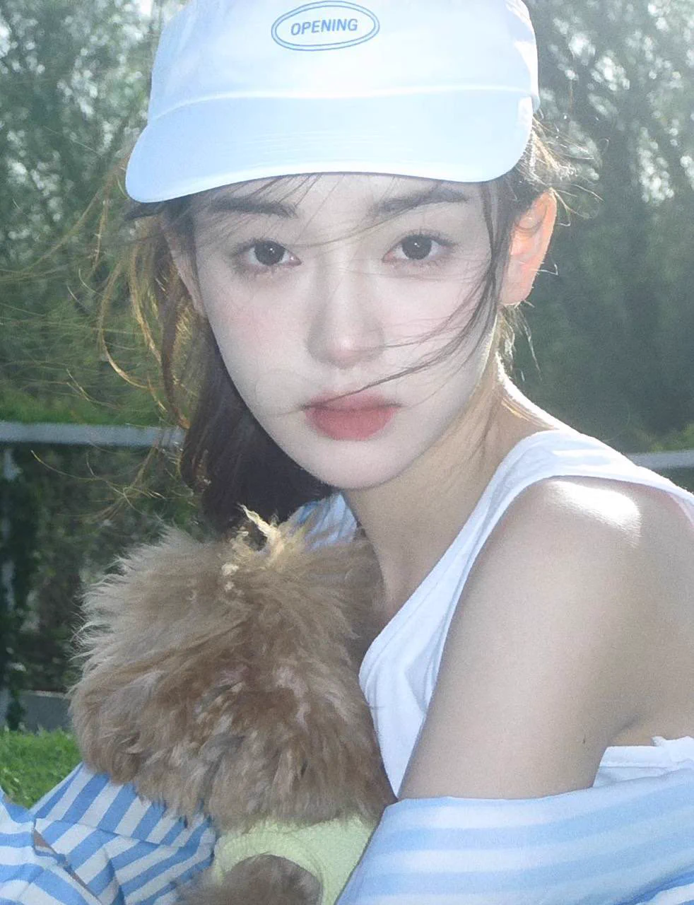 #上海 真人真照 166D 娇小玲珑 超级白 A4腰🍑臀清秀温柔 有内涵和清纯的外表有反差感 可素颜见衣品审美一流 艺术专业🛰️：niuniucos05🐧：97585594看照门槛🚪100（永久有效）备注zfb口令🧧添加➕✈️：https://t.co/Goj735dIz9 https://t.co/fNVCuUNSTC