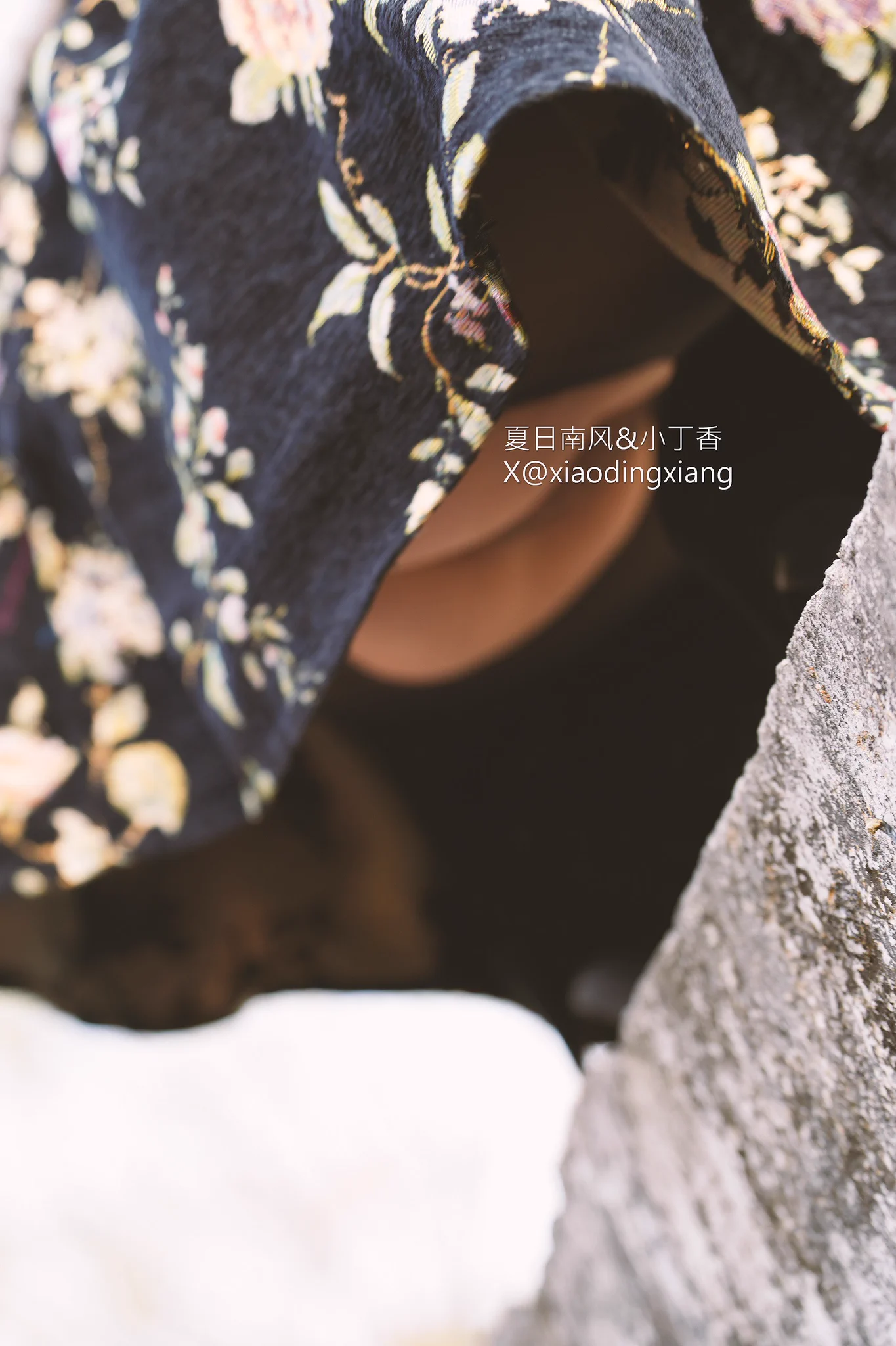 女人是感性动物，是情绪动物，女人的天性里存在着被征服，被占有，被使用，被蹂躏的欲望。女人只有被男人占有，她的生物价值才能够具体体现出来。 https://t.co/LMuD2rH1mH