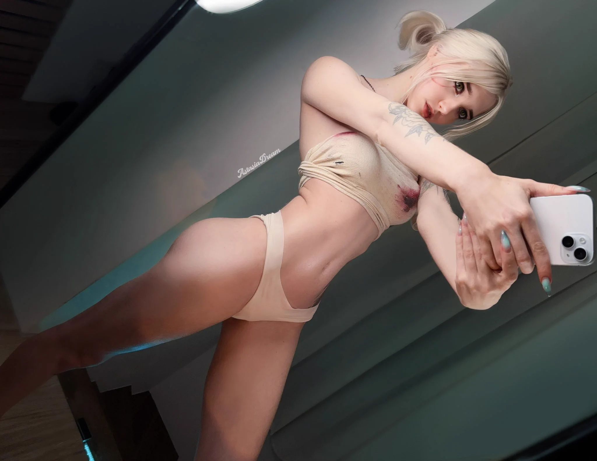 Cirilla from the Witcher 🐺say 'hi' if you want more pics https://t.co/HsIauu2MMg