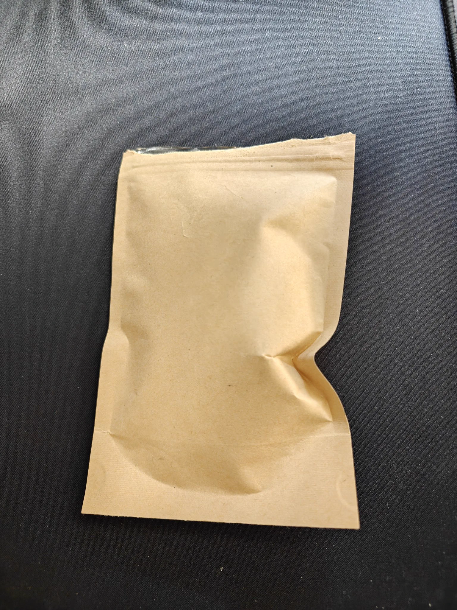 感谢脚师傅和桑野大大，东西到了，味道贼好闻，期待有机会线下体验@jiaoshibw @MistressSang https://t.co/vD2G0rNNTf