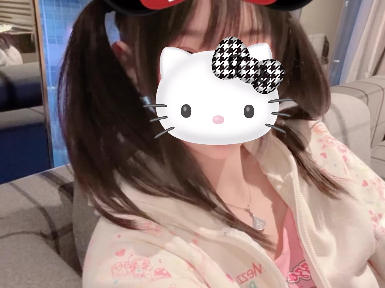 超级萌宝小透明ouo https://t.co/v9jx2lHZ4R