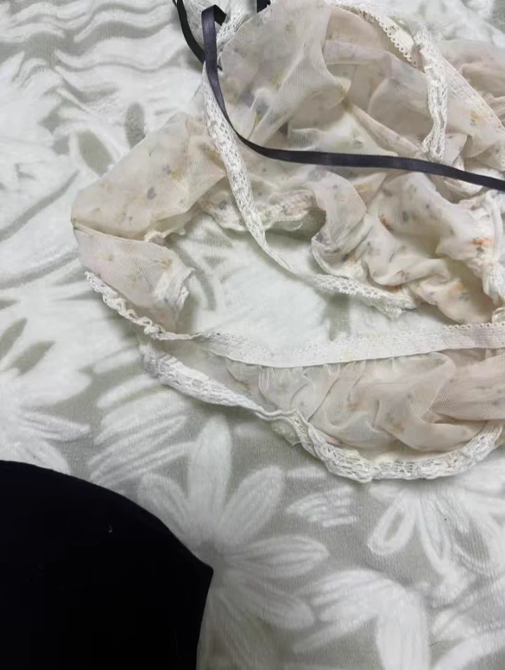 025地区，江苏南京绿帽王八，诚邀绿主或者同好玩老婆丝袜，内裤。绿帽想跪着伺候绿主玩弄老婆的衣物，可上门保养也可互相交换。感兴趣的同好私我报名！ https://t.co/c1f8SOd7qw