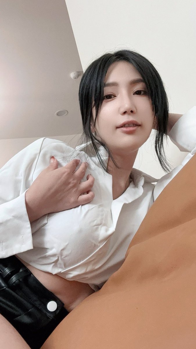 衣服沒燙真是不好看🤣
@NightCo_io https://t.co/9QaRNPOlz4