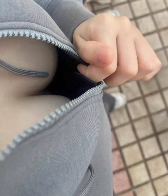 別亂按♥️ 不然我就會去找你 讓你喝牛奶吃海鮮喔 https://t.co/uiPQ0BvjsI