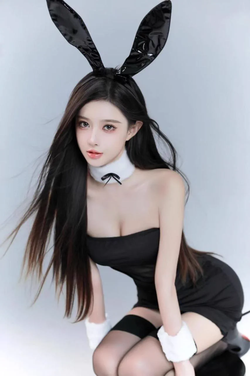 #广州 黑丝大长腿174 萝莉音酥麻纯真Age年龄:05 weight体重:90bust🐻:C+全身雪白无赘肉极品s形身材✈️纯天然🈚️整容 皮肤滑嫩上下粉嫩🌸腿🦵直细长 活泼开朗曲线优美👙爱唱歌🎤跳舞💃🏻旅游✈️画画🖼️🐧：1281079839微：yelangman67电报看图交流反馈群https://t.co/80IfE7zzjl https://t.co/BLlMxnZKJQ