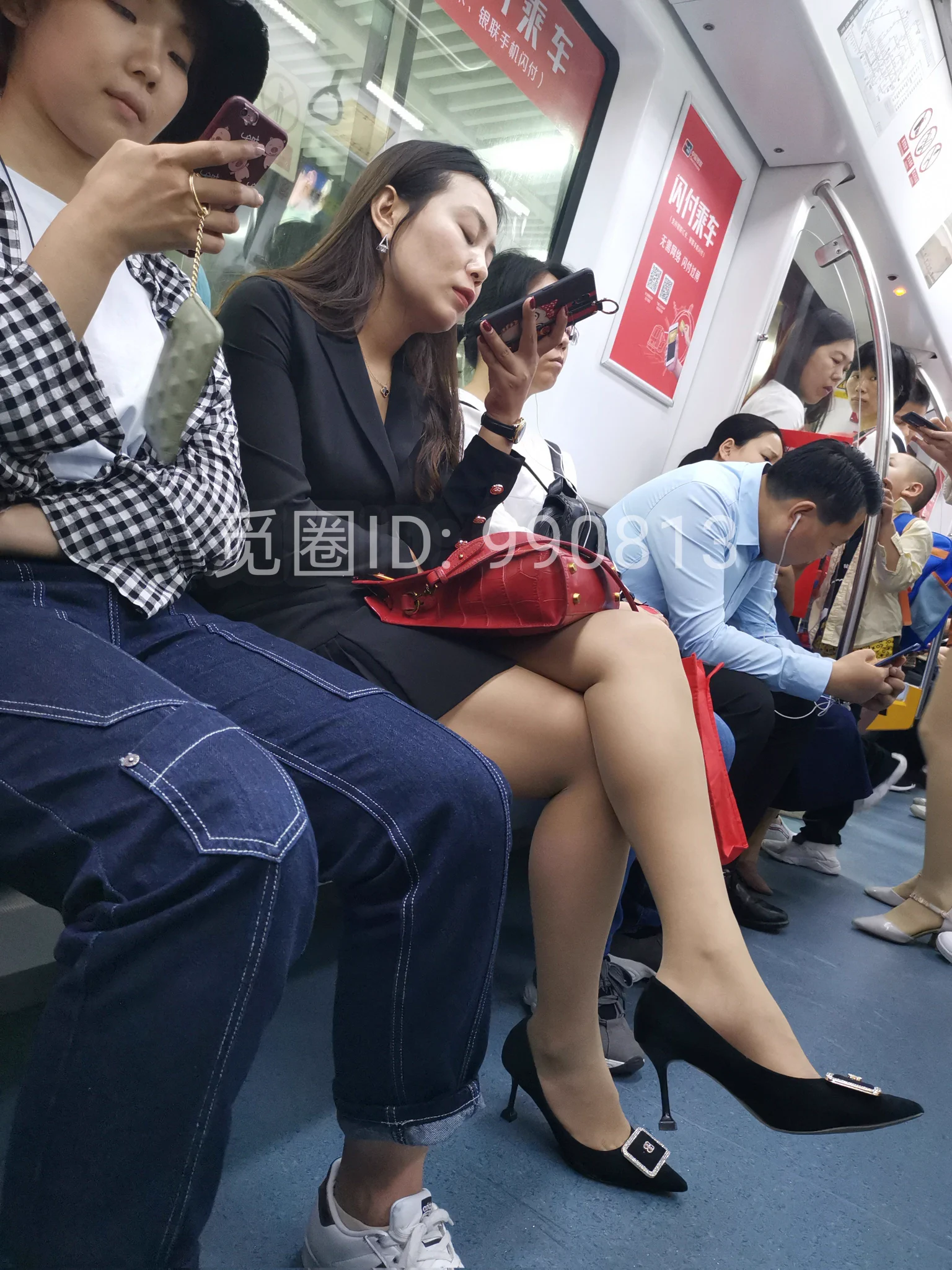 少妇薄肉丝真的好想跪舔没有入圈的⭕️抓紧啦最后三个位置马上满员都进不了 https://t.co/wcrGUGrERM