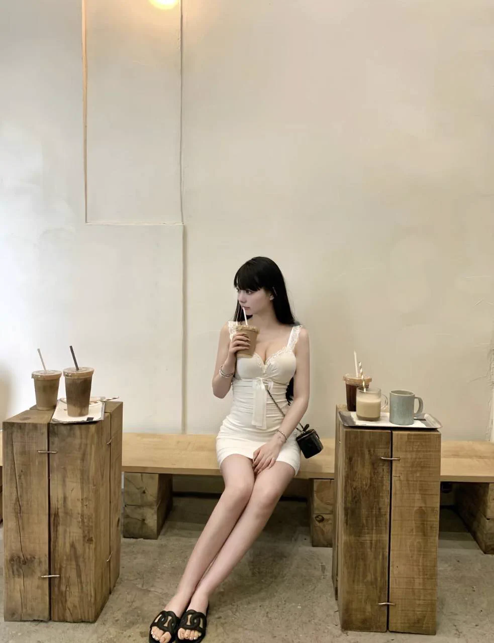 #上海 极致反差感 现实版AV等你来体验～  ʜɪɢʜᴛ/ 169 ᴄᴍ ·ᴡᴇɪɢʜ/ 49ᴋɢ ·ᴄᴜᴘ/ ɢ ❏ 精致淡妆 真人芭比 可素颜 ❏ cos任意角色剧本 实力演绎小电影｜超冷白皮｜水嫩三粉｜全身无整冲田杏梨版粉嫩大G 喜柴勿扰🛰️:https://t.co/kwskHfX2mA https://t.co/Kl4Bm4HfkH