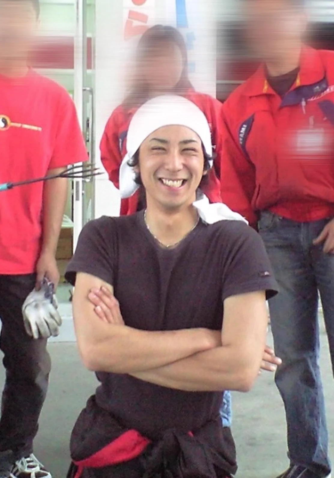 #今年も残りわずかなので今年一番伸びたのを貼る ←18歳の俺　→38歳の俺 https://t.co/0FR7ApyV1x