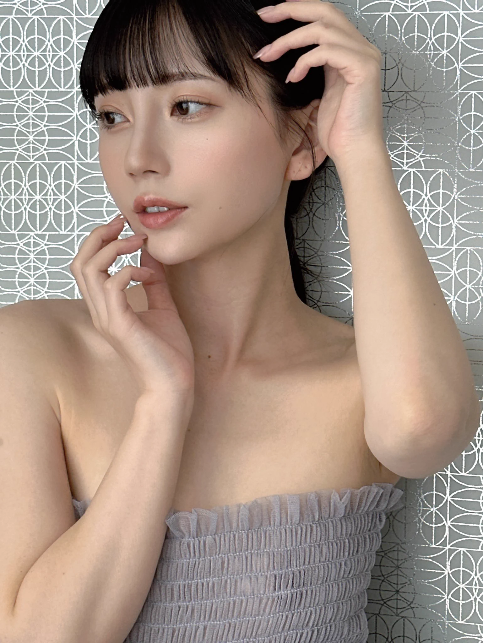 本年も大変お世話になりました！本当にたくさんのことを経験させてもらって忙しなくも充実した1年になりました🥹💗デビューからの1つの目標でもあった7周年も無事に迎えることができました✨️2024年、めっちゃ頑張った！！！笑よいお年をお迎えください⛩💫 https://t.co/Y1Fd8Mk78B