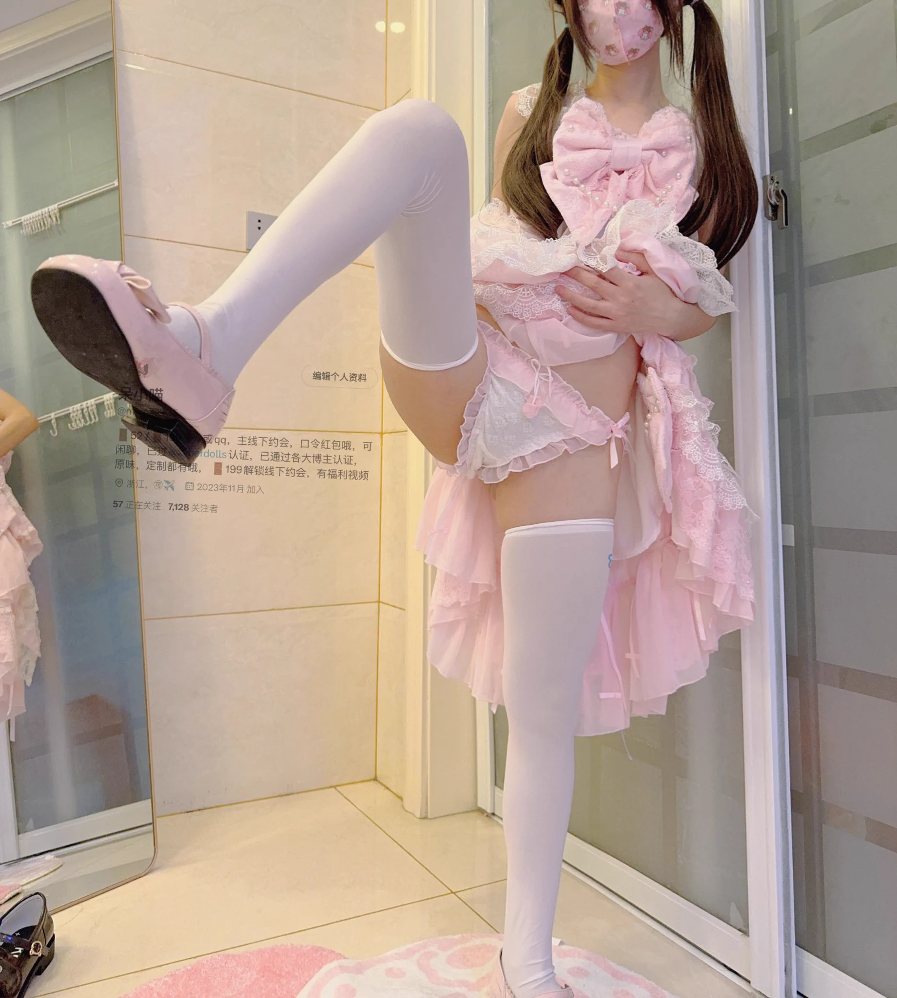 ៷&gt;ᴗ&lt;៷

@Fulishequ 
@xiaolin_577 
@youluo09
@fuligc https://t.co/yJxbuMBw3A