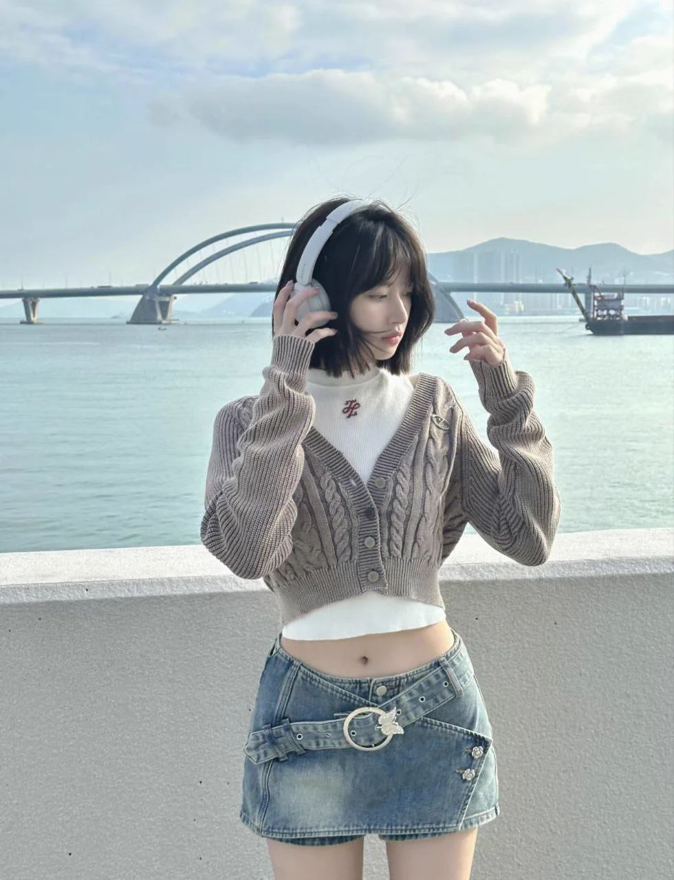 #上海华政大二 主修法律 副修设计166  D  无整  清纯  可爱  甜美双商在线  健谈有趣  关键词·脱俗·初恋全国万人交流群 https://t.co/GptpXxwDwm https://t.co/kyzNwhGbvN