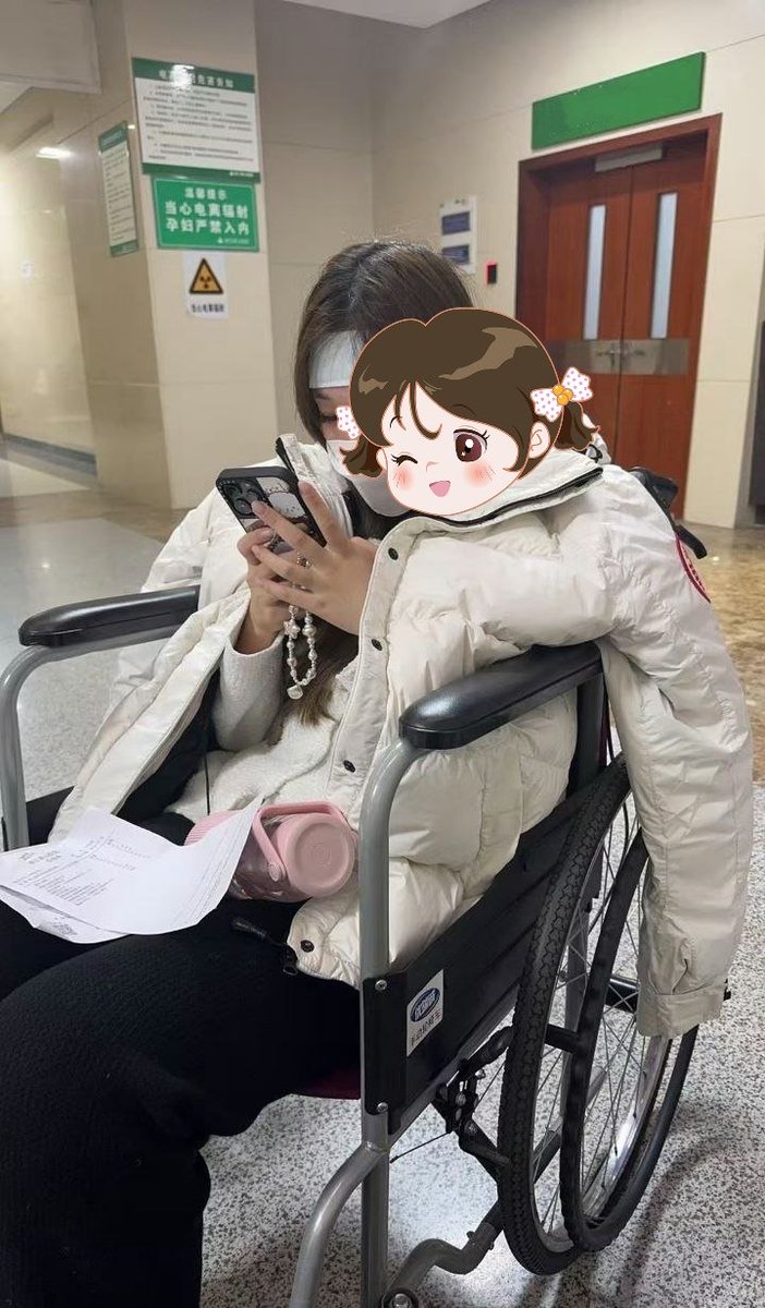 救救她 https://t.co/zbbW0XC5TP