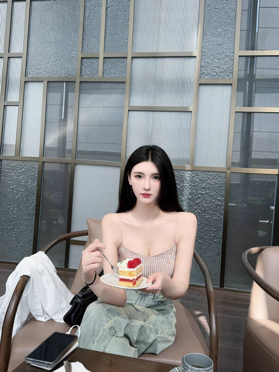 #广州176cm 52kg  36d🐻🉑清纯🉑高冷御姐  雪白🈚纹身💐清纯气质 温柔 配合度极高🛰️:https://t.co/kwskHfX2mA https://t.co/juHAxmyIOX