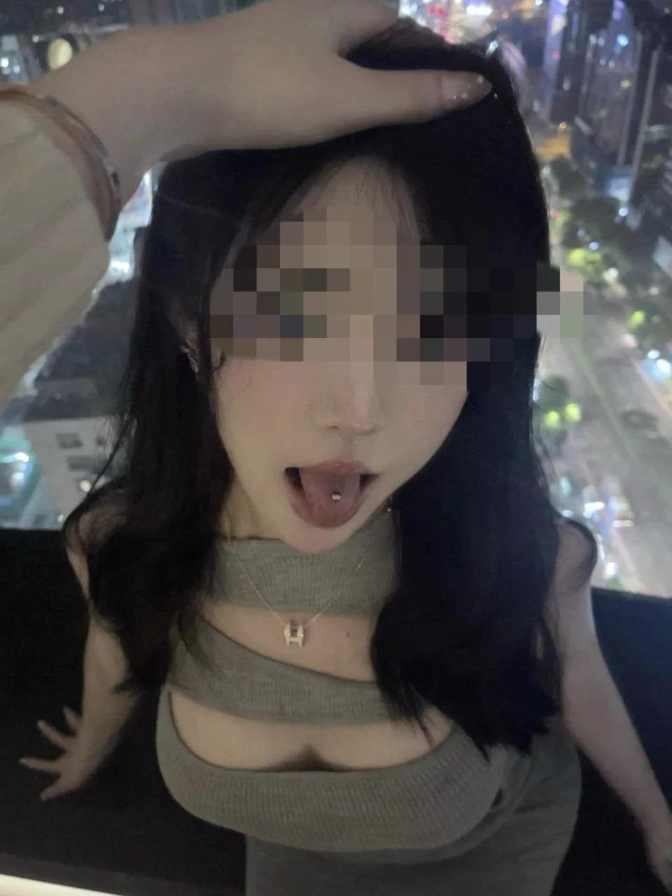 杭州，全国可🈳降160-85-d    04年⭐️绝品萝莉来了，兄弟们，无脑冲，榨汁主动不听的，口爆颜蛇基本功⭐️🌹看照门槛88，支付宝口令红包，不能接受别加🌹qq:点我头像看置顶微信:点我头像看置顶电报群:https://t.co/6mTIIeDQXC电报客服:https://t.co/R5pQV9lf6x https://t.co/K27CJJxcrl