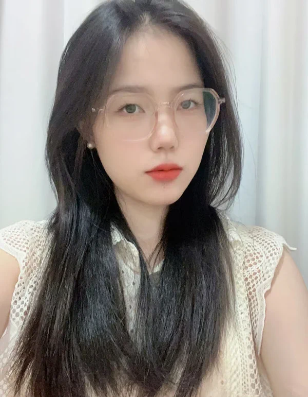 昨晚录的瑟瑟视频，想看的点赞送 #私信 #自慰 #文爱 https://t.co/I6d44GzrNE