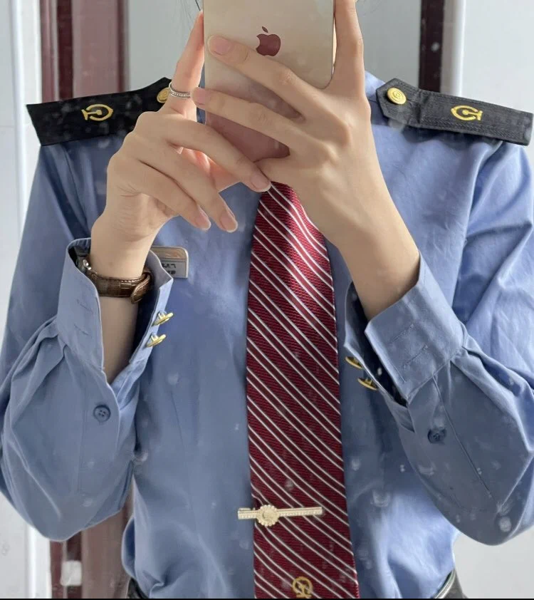 喷了喷了,推友也太厉害了,直接被潮喷了 https://t.co/Q2vNkaY2lU