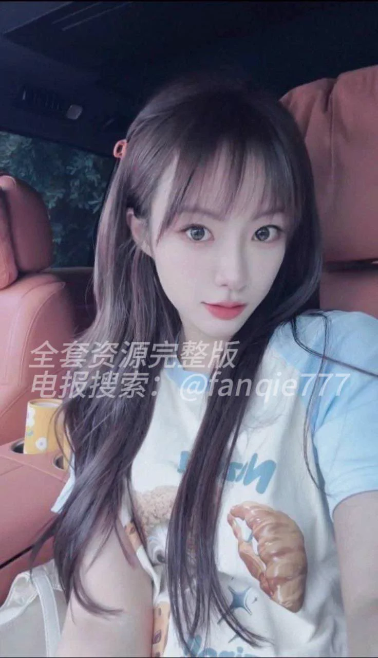 南京艺术学院女大生，和男友在酒店拍情侣裸照，啪啪视频，本来当作情趣，却被男朋友显摆外流。身材真好，颜值巨高。被干的像个骚母狗一样趴在床上！全套资源完整版更新主页置顶投稿💌：@SexytoBaby@SexytoLady@SexytoDoll@SexytoGirl https://t.co/cuzy3cP6US