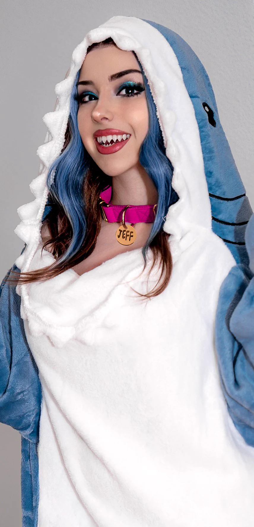 I liked the jeff onesie @serinide https://t.co/wiJ4soxAbp