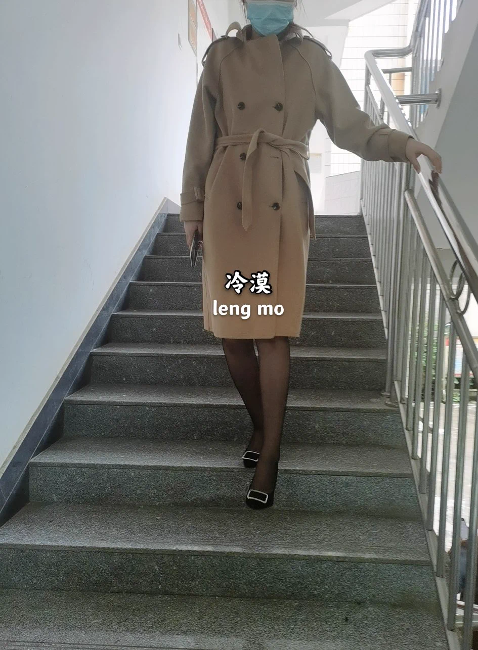 荣誉洞的女医生和护士。滴蜡双肉便器形态来参加线下活动的粉丝一时不知道如何抉择那就排队一起操吧！！完整版一小时三十五分视频传到电报群了 https://t.co/CcX4Ex1MXG